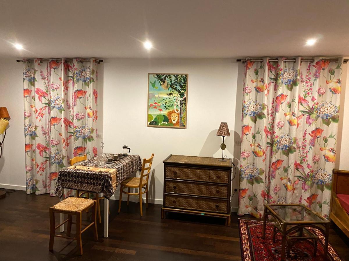 Bed and Breakfast Les Cabanons Dardilly Esterno foto