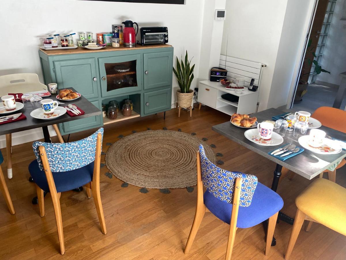 Bed and Breakfast Les Cabanons Dardilly Esterno foto